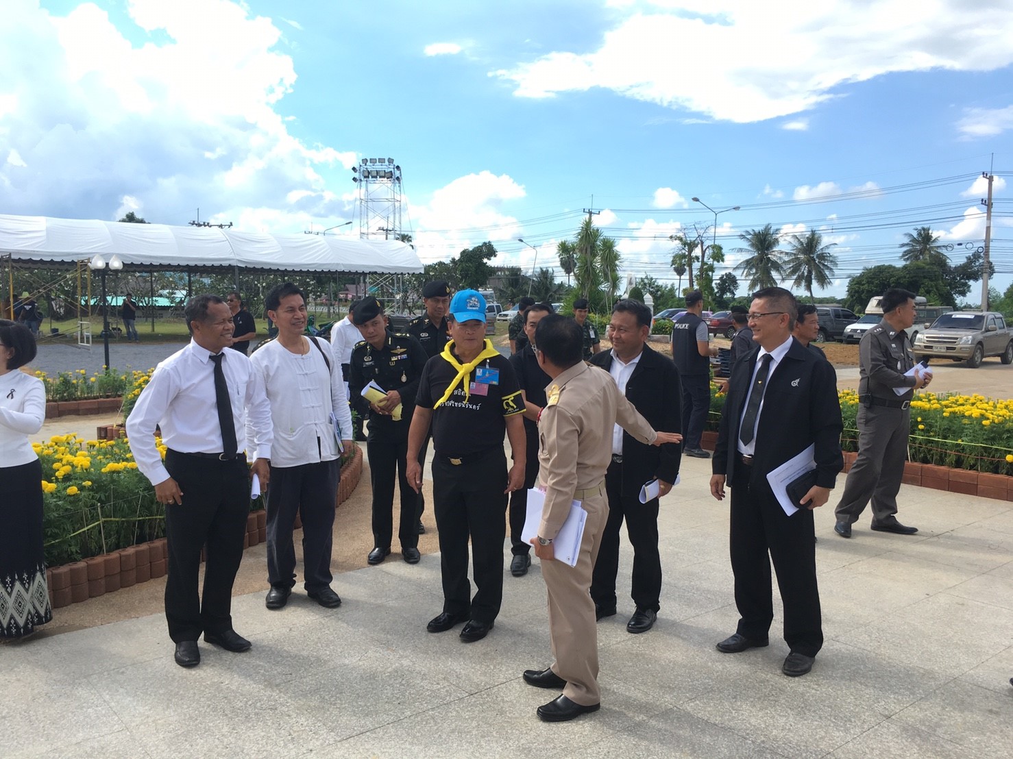 รายงานความคืบหน้างานดอกไม้จันทน์  ต่อ พล.ต.นพดล พรหมแพทย์