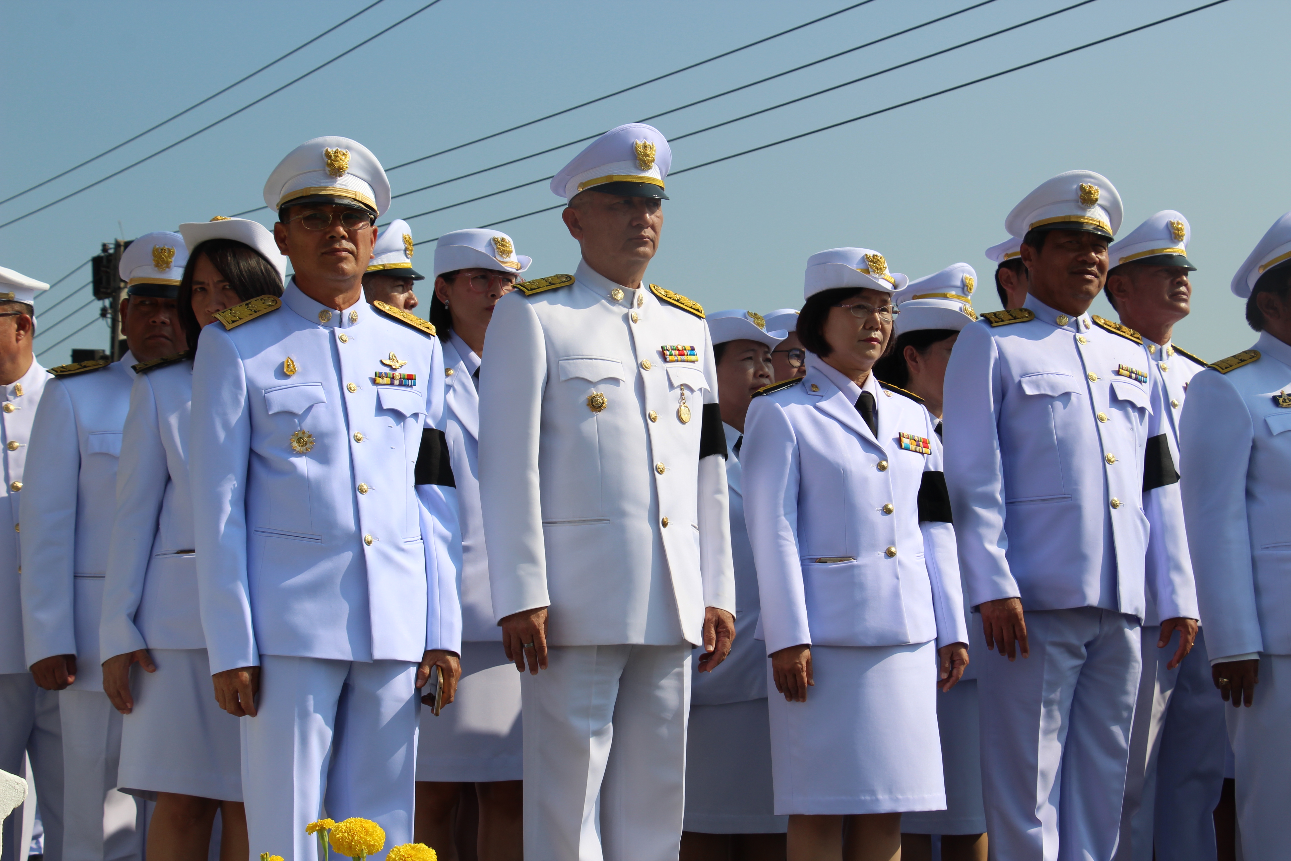 “น้อมเสด็จสู่สวรรค์คาลัย”