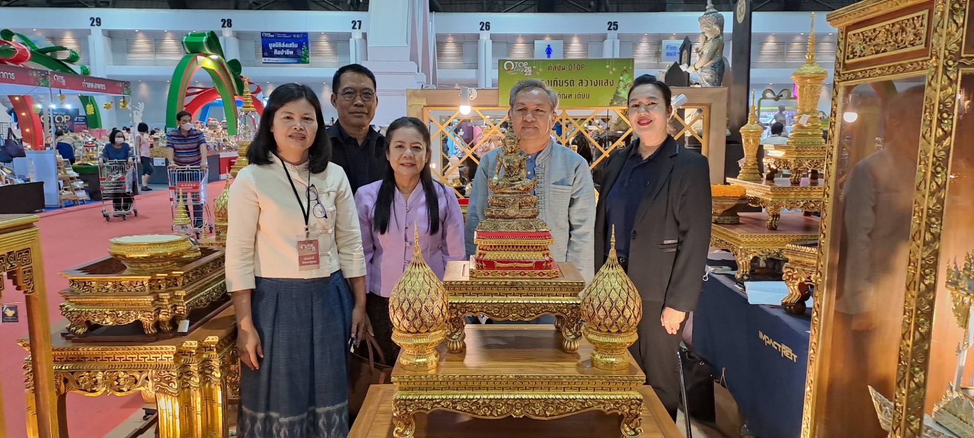 🌈 18/12/66 พช.สิงห์บุรี ร่วมการประชุมมอบนโยบายความร่วมมือระหว่างสำนักงานพัฒนาชุมชนจังหวัด และสำนักงานพาณิชย์จังหวัด ในการคัดเลือกผู้ประกอบการ SMEs และ OTOP เพื่อส่งเสริมและสนับสนุนสู่ตลาดสากล