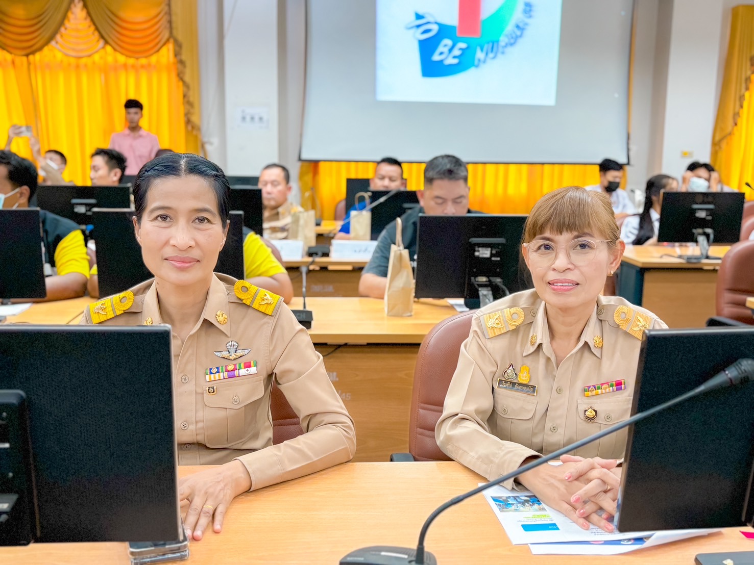 🌈 27/02/67 พช.สิงห์บุรี ร่วมการประชุมคณะกรรมการรักษาความมั่นคงและความสงบเรียบร้อยจังหวัดสิงห์บุรี ครั้งที่ 2/2567