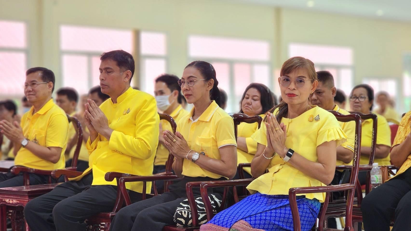 🌈 23/04/67 พช.สิงห์บุรี ร่วมพิธีถวายเพล พระ-สามเณรภาคฤดูร้อน เฉลิมพระเกียรติพระบาทสมเด็จพระเจ้าอยู่หัวเนื่องในโอกาสมหามงคลเฉลิมพระชนมพรรษา 6 รอบ 28 กรกฎาคม 2567