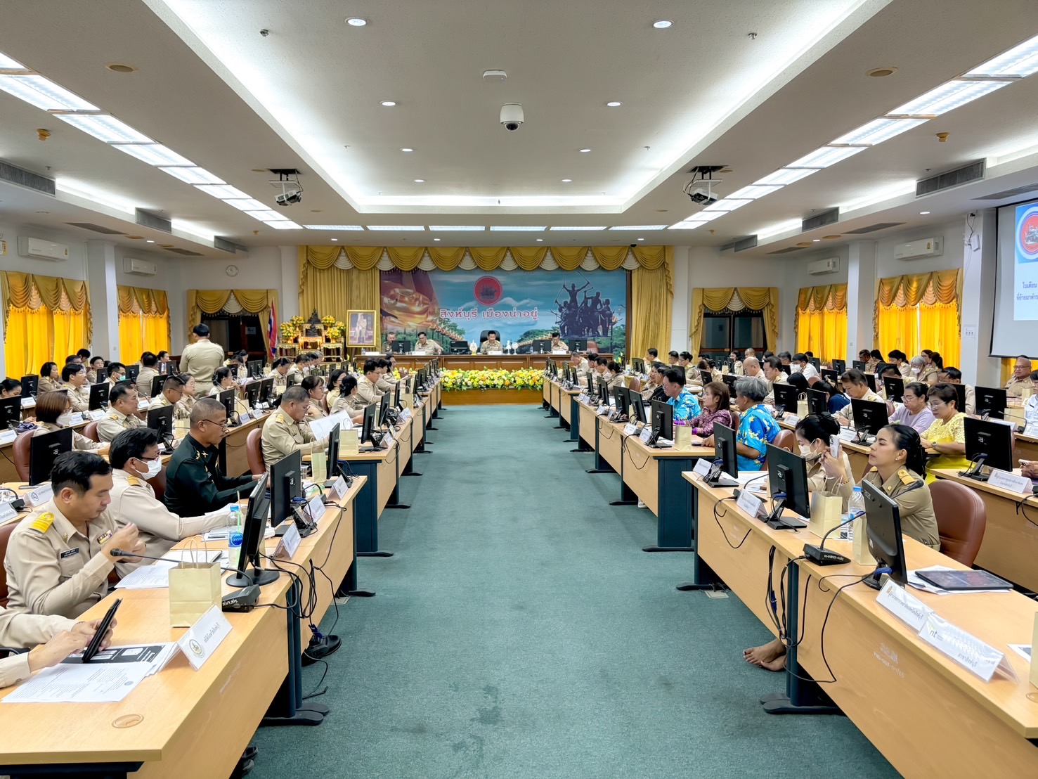 🌈 30/04/67 พช.สิงห์บุรี ร่วมการประชุมคณะกรมการจังหวัดสิงห์บุรี ครั้งที่ 4/2567 ประจำเดือนเมษายน 2567