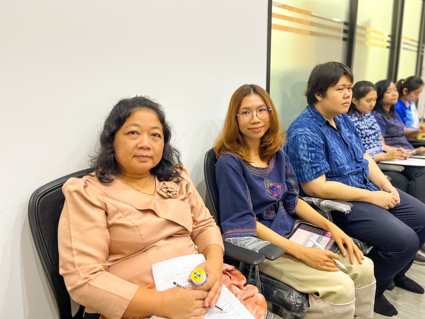 🌈 พช.สิงห์บุรี จัดประชุม Family Meeting สำนักงานพัฒนาชุมชนจังหวัดสิงห์บุรี ครั้งที่ 4/2567