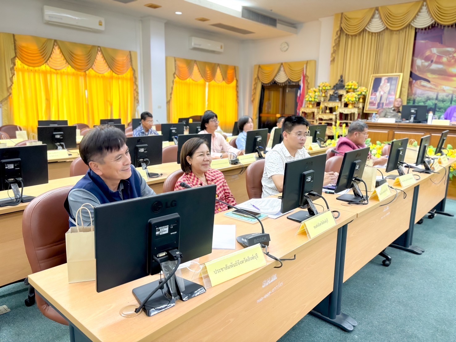 🌈 09/05/67 พช.สิงห์บุรี ร่วมประชุมคณะกรรมการอำนวยการจัดทำน้ำพระพุทธมนต์ศักดิ์สิทธิ์ เนื่องในโอกาสมหามงคลเฉลิมพระชนมพรรษา 6 รอบ 28 กรกฎาคม 2567 จังหวัดสิงห์บุรี