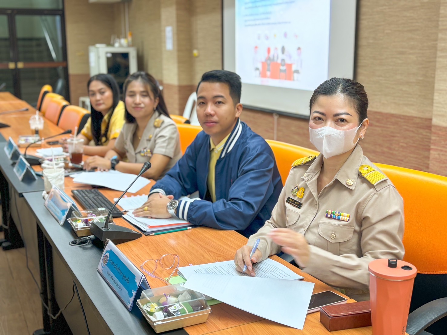 🌈 14/05/67 พช.สิงห์บุรี จัดประชุมคณะอนุกรรมการสนับสนุนและติดตามการดำเนินงานกองทุนหมู่บ้านระดับจังหวัด ร่วมกับคณะกรรมการเครือข่ายกองทุนหมู่บ้านและชุมชนเมืองจังหวัดสิงห์บุรี ครั้งที่ 1/2567