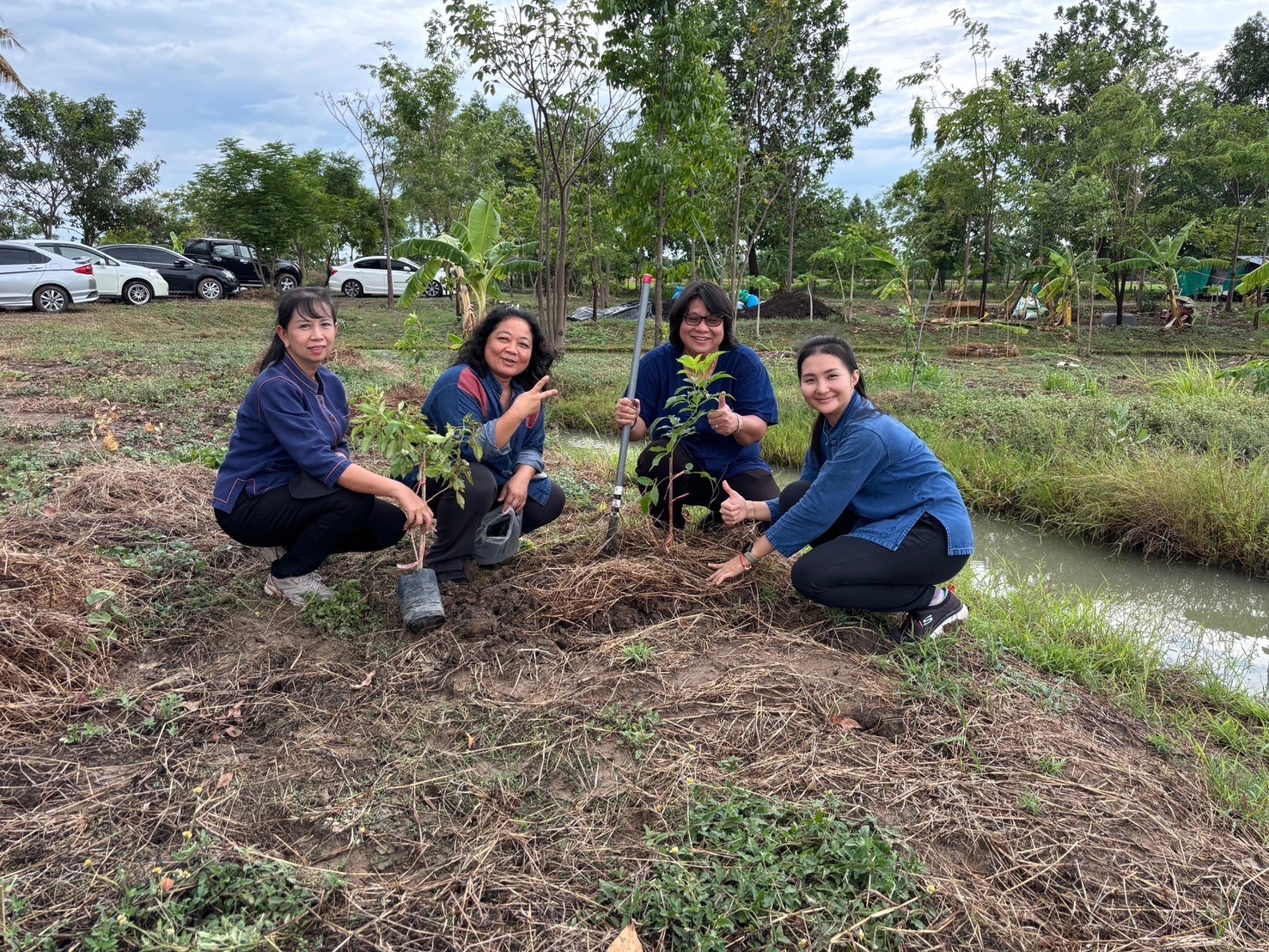 🌈 21/05/67 พช.สิงห์บุรี ขับเคลื่อนกิจกรรม “วันดินโลก” (World Soil Day) ปี 2566 กรมการพัฒนาชุมชน กระทรวงมหาดไทย ระยะที่ 2 (ระหว่างเดือนพฤษภาคม 2567 – เดือนกันยายน 2567) รอบเดือนพฤษภาคม 2567