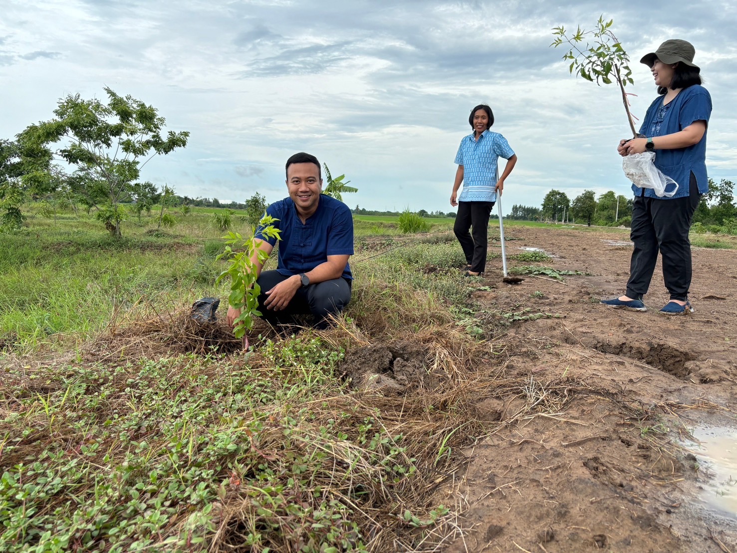 🌈 21/05/67 พช.สิงห์บุรี ขับเคลื่อนกิจกรรม “วันดินโลก” (World Soil Day) ปี 2566 กรมการพัฒนาชุมชน กระทรวงมหาดไทย ระยะที่ 2 (ระหว่างเดือนพฤษภาคม 2567 – เดือนกันยายน 2567) รอบเดือนพฤษภาคม 2567