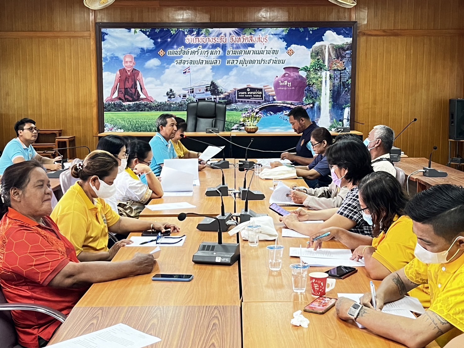 🌈 พช.สิงห์บุรี ร่วมประชุมประชุมสร้างความเข้าใจการดำเนินงานและวางแผนการลงพื้นที่ขับเคลื่อนการจัดตั้งหมู่บ้านป้องกันและแก้ไขปัญหายาเสพติด ด้วยกระบวนการกองทุนแม่ของแผ่นดิน