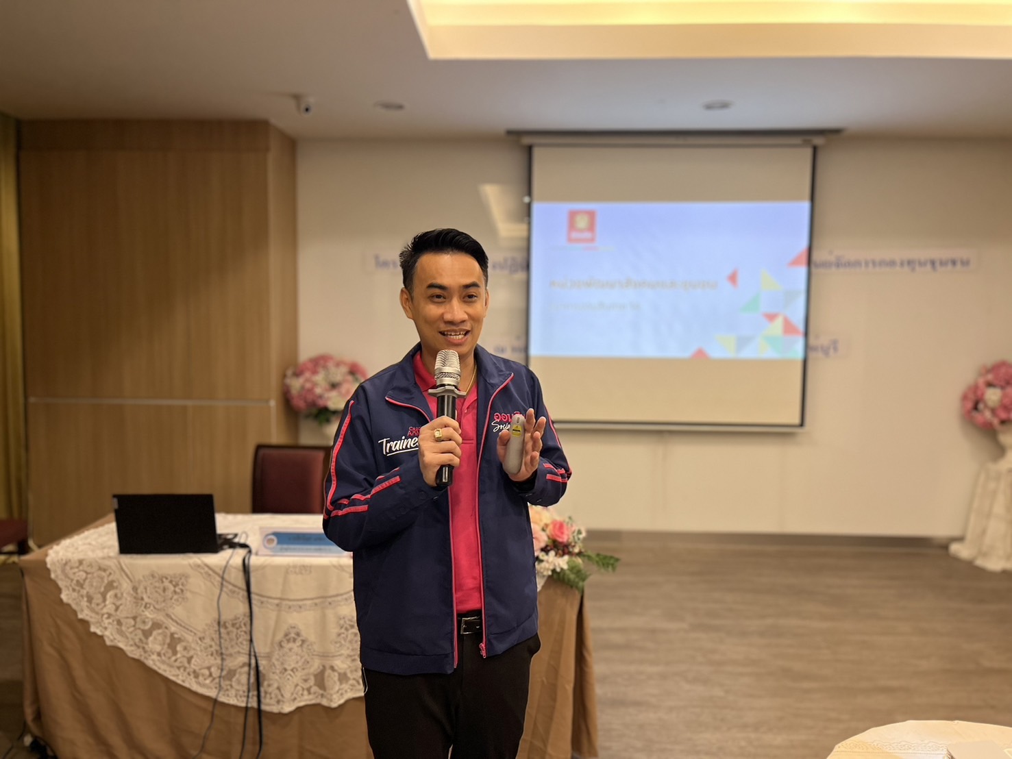 🌈 20/06/67 พช.สิงห์บุรี จัดโครงการประชุมเชิงปฏิบัติการผู้ขับเคลื่อนการบริหารจัดการหนี้ โดยศูนย์จัดการกองทุนชุมชน ระดับจังหวัด
