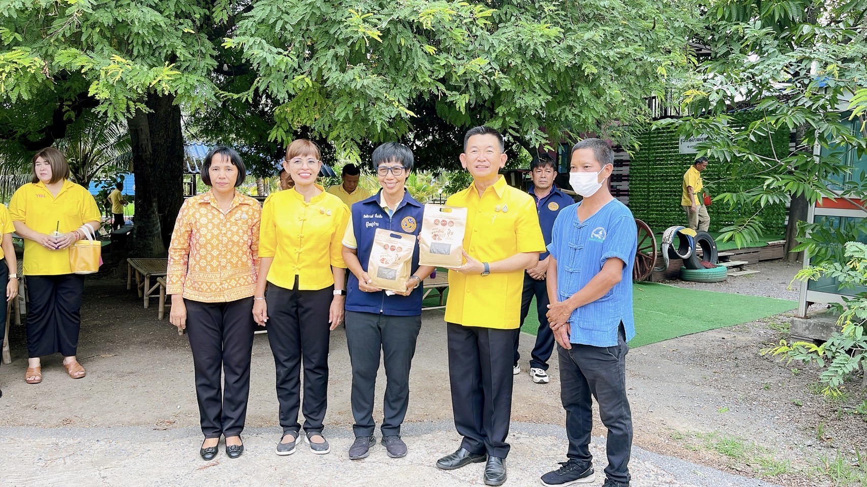 🌈 24/07/67 พช.สิงห์บุรี จัดพิธีมอบบ้านตามโครงการบ้านห่วงใยจากใจ GLO ประจำปี 2566