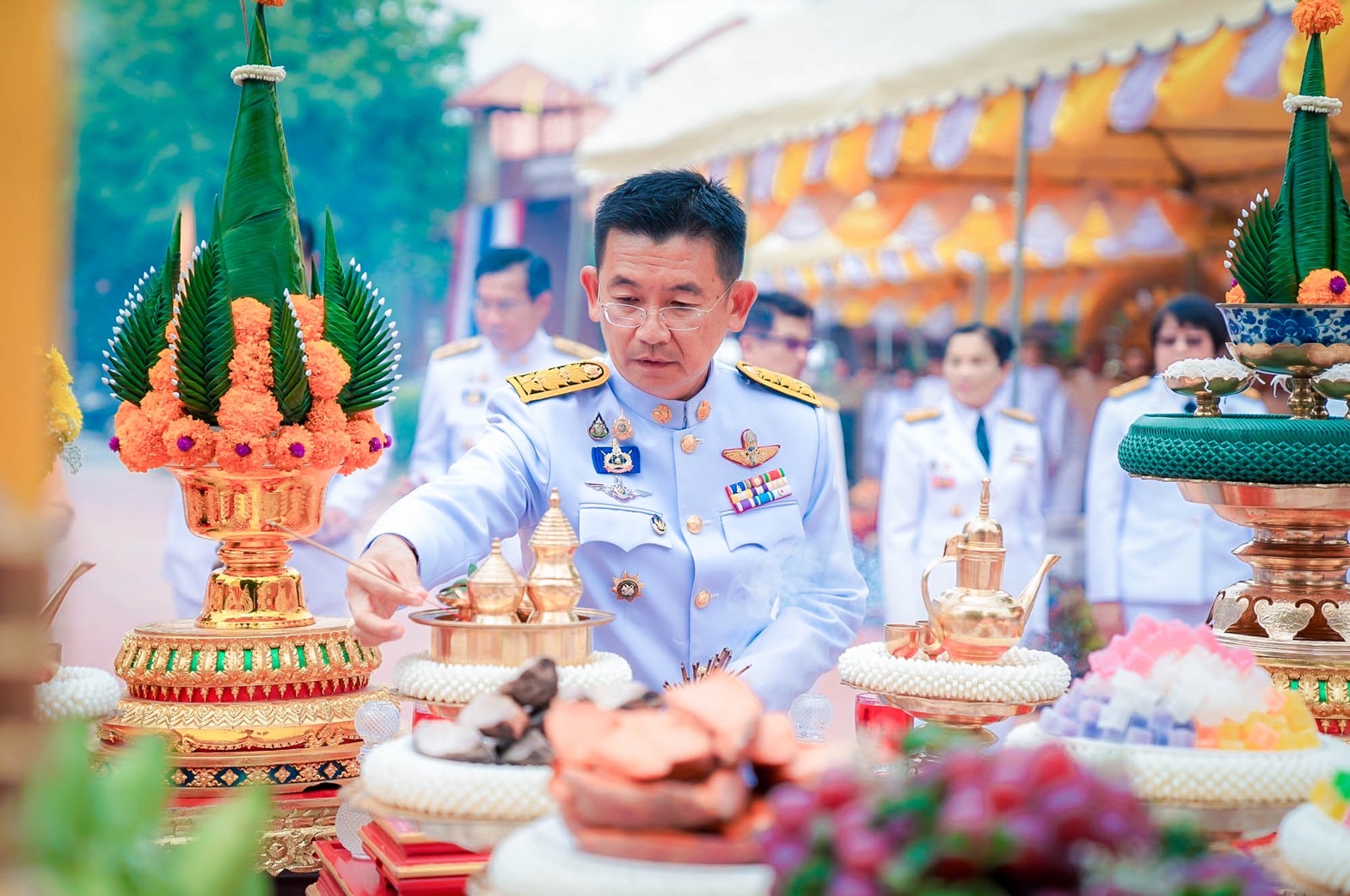 🌈 04/07/67 พช.สิงห์บุรี ร่วมพิธีพลีกรรมตักน้ำจากแหล่งน้ำศักดิ์สิทธิ์ งานเฉลิมพระเกียรติพระบาทสมเด็จพระเจ้าอยู่หัว เนื่องในโอกาสมหามงคลเฉลิมพระชนมพรรษา 6 รอบ 28 กรกฎาคม 2567 จังหวัดสิงห์บุรี
