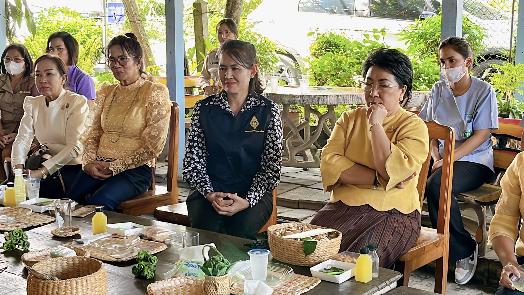 🌈 02/07/67 ประธานแม่บ้านมหาดไทยจังหวัดสิงห์บุรี ลงพื้นที่เยี่ยมเยียนให้กำลังใจกลุ่มแปรรูปผักตบชวา
