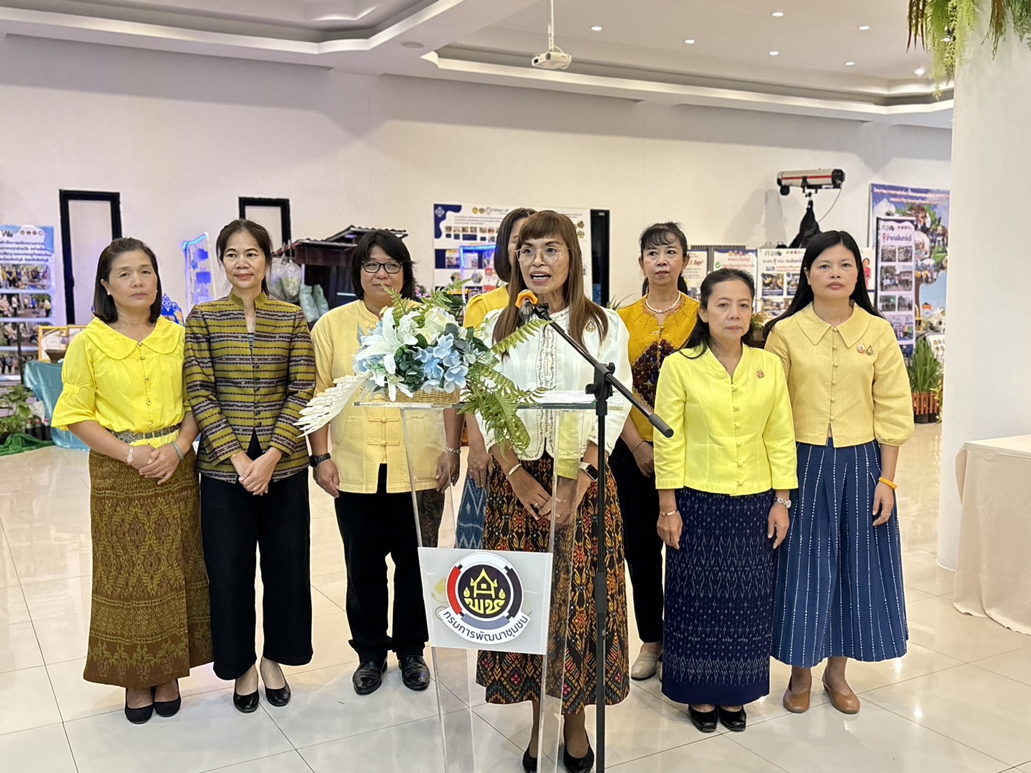 🌈 22/08/67 พช.สิงห์บุรี จัดมหกรรมความสำเร็จการขจัดความยากจนและพัฒนาคนทุกช่วงวัยอย่างยั่งยืนตามหลักปรัชญาของเศรษฐกิจพอเพียง