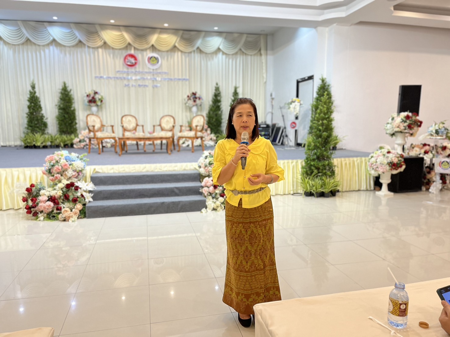 🌈 22/08/67 พช.สิงห์บุรี จัดมหกรรมความสำเร็จการขจัดความยากจนและพัฒนาคนทุกช่วงวัยอย่างยั่งยืนตามหลักปรัชญาของเศรษฐกิจพอเพียง
