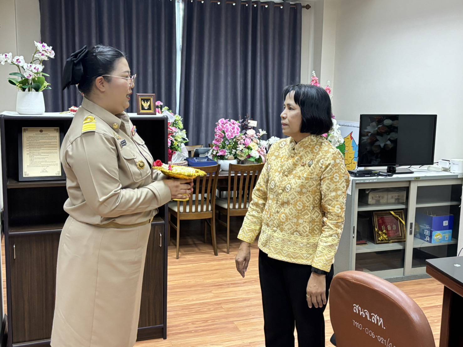 จังหวัดสิงห์บุรี ต้อนรับข้าราชการใหม่ สู่รั้วสำนักงานพัฒนาชุมชนจังหวัดสิงห์บุรี
