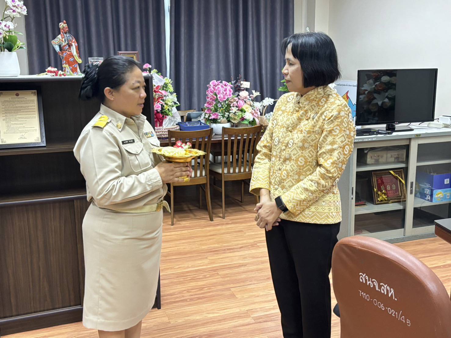 จังหวัดสิงห์บุรี ต้อนรับข้าราชการใหม่ สู่รั้วสำนักงานพัฒนาชุมชนจังหวัดสิงห์บุรี