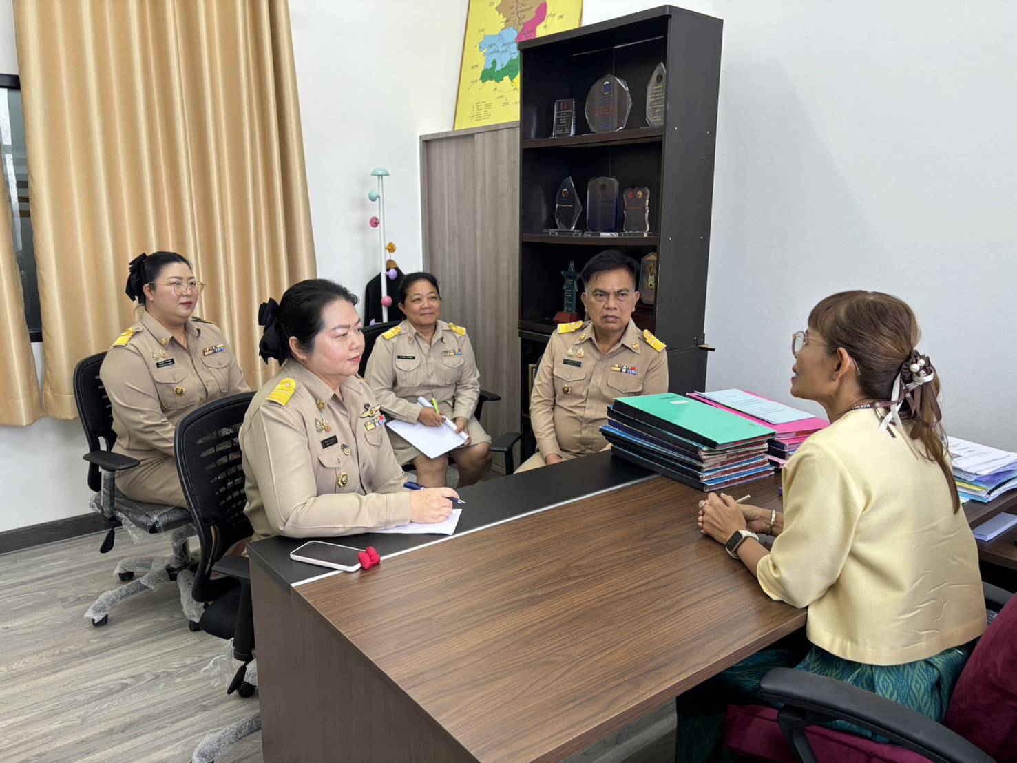 จังหวัดสิงห์บุรี ต้อนรับข้าราชการใหม่ สู่รั้วสำนักงานพัฒนาชุมชนจังหวัดสิงห์บุรี