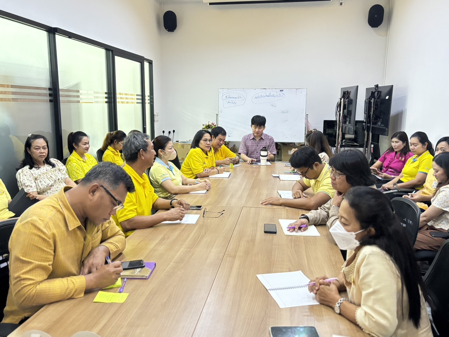 🌈 08/10/67 พช.สิงห์บุรี จัดประชุม Family Meeting สำนักงานพัฒนาชุมชนจังหวัดสิงห์บุรี ครั้งที่ 14/2567